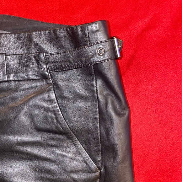 Armani Exchange 100% Lamb Leather Shorts, size 0, color black - Picture 9 of 12